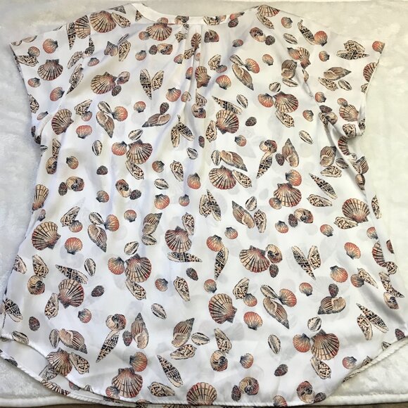 Liz Claiborne Shell Print Blouse Women's 0X Short Sleeves V-Neck Lightweight - Picture 6 of 8